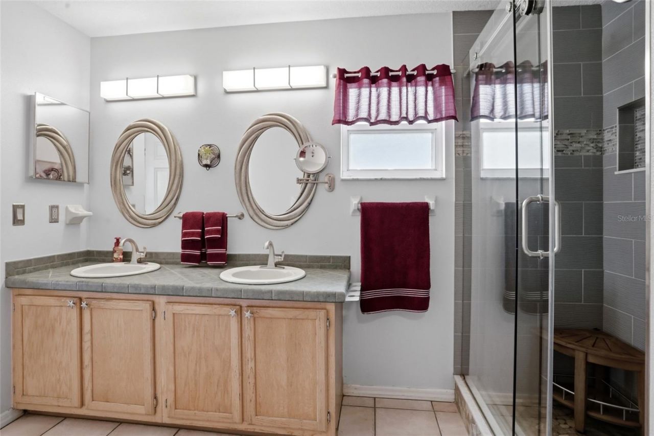 6445 Bay Shore Drive, Saint Cloud, FL 34771 Photo