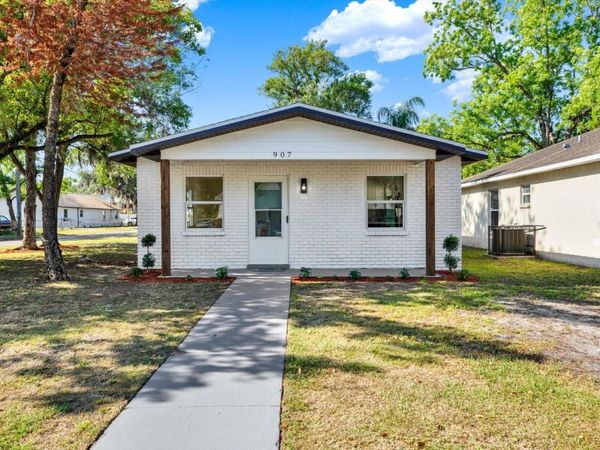 907 E RENFRO STREET , PLANT CITY, FL 33563
