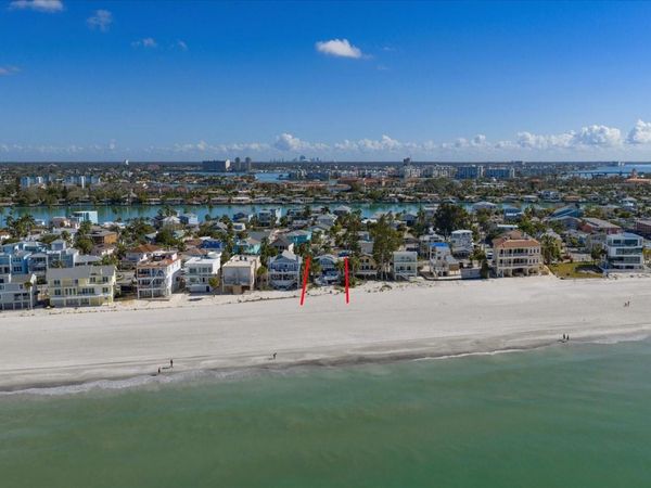 8640 W GULF BOULEVARD , TREASURE ISLAND, FL 33706