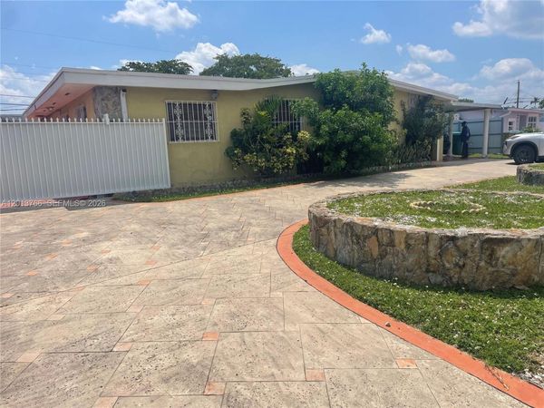 4115 SW 108th Ave , Unit B, Miami, FL 33165