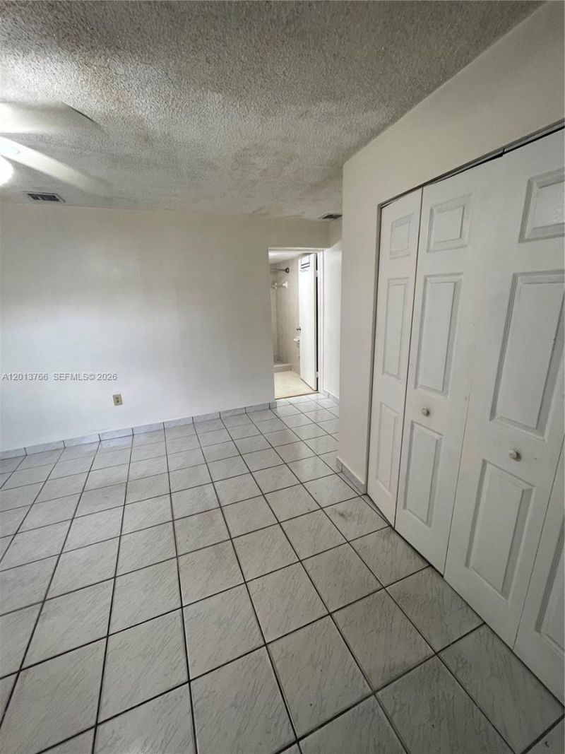 4115 SW 108th Ave , Unit B, Miami, FL 33165 Photo