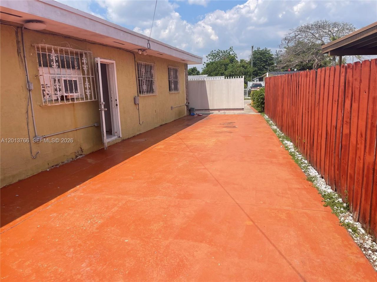 4115 SW 108th Ave , Unit B, Miami, FL 33165 Photo