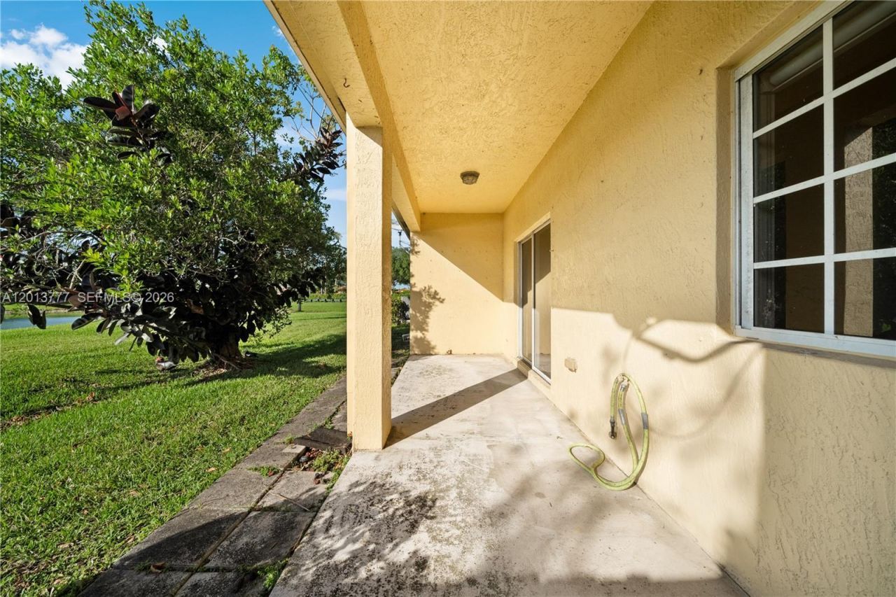 3393 NE 11th Dr , Homestead, FL 33033 Photo