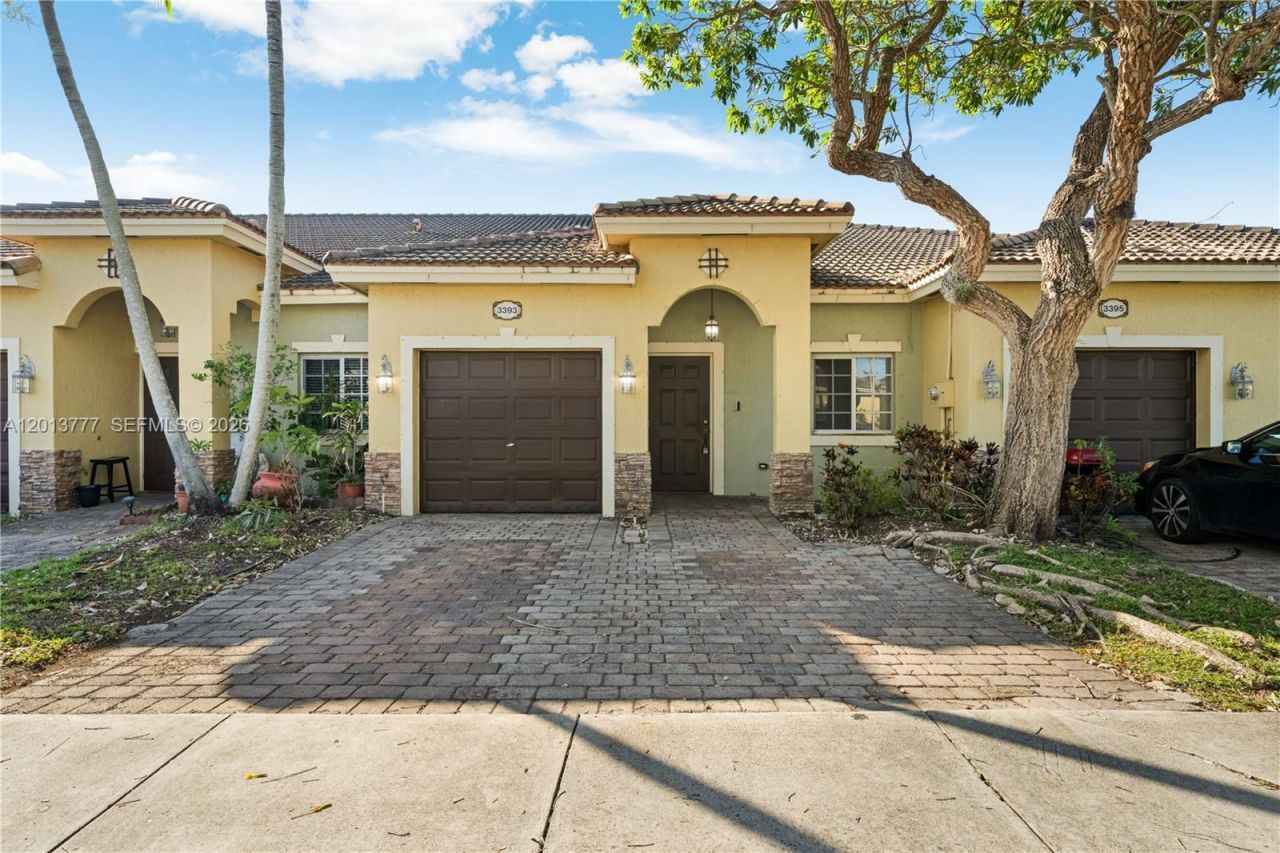 3393 NE 11th Dr , Homestead, FL 33033 Photo