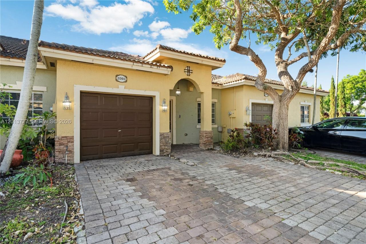 3393 NE 11th Dr , Homestead, FL 33033 Photo