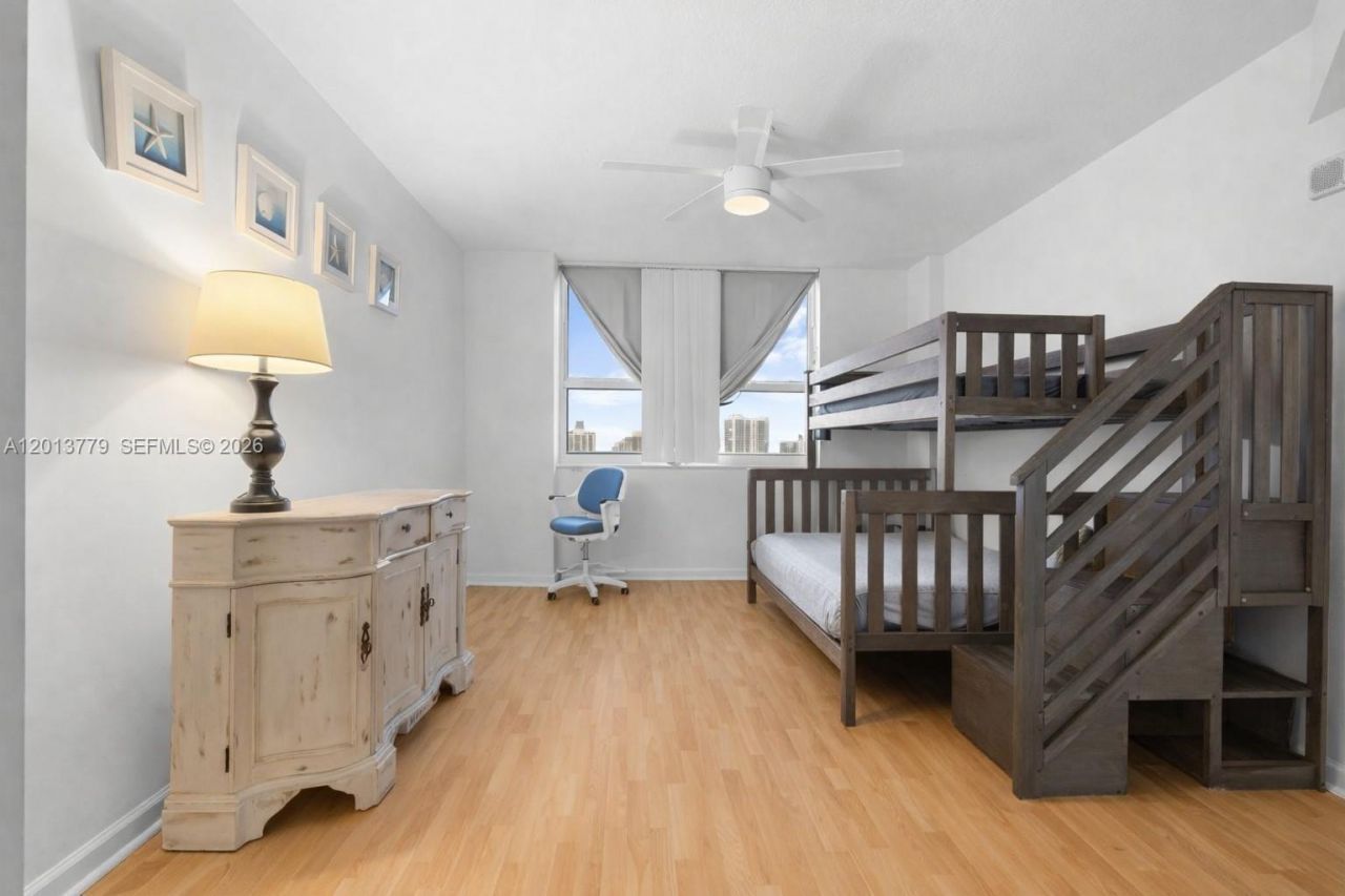 19501 W Country Club Dr, Unit 2415, Aventura, FL 33180 Photo