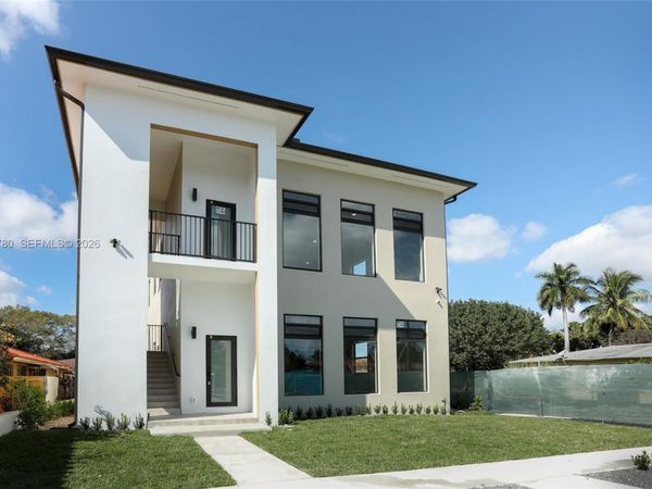 120 SW 35 Ave , Unit A1, Miami, FL 33135