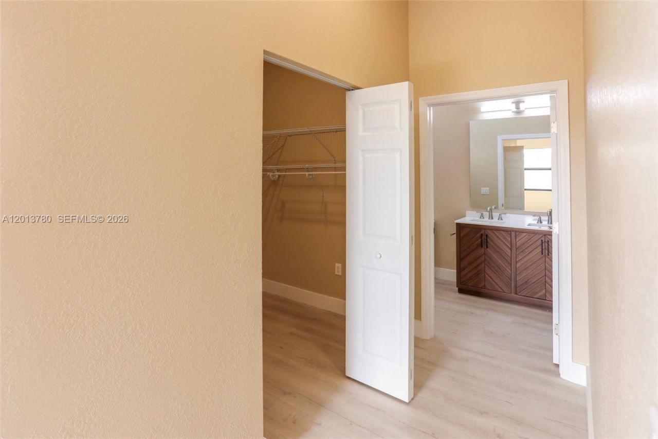 120 SW 35 Ave, Unit A1, Miami, FL 33135 Photo
