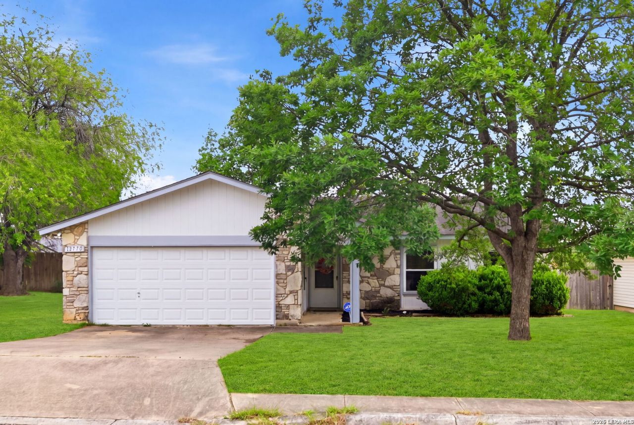 10550 Kinderhook Dr, San Antonio, TX 78245 Main Photo