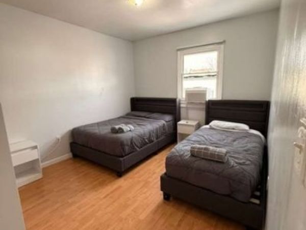 168 Grove St, Unit B, Passaic, NJ 07055