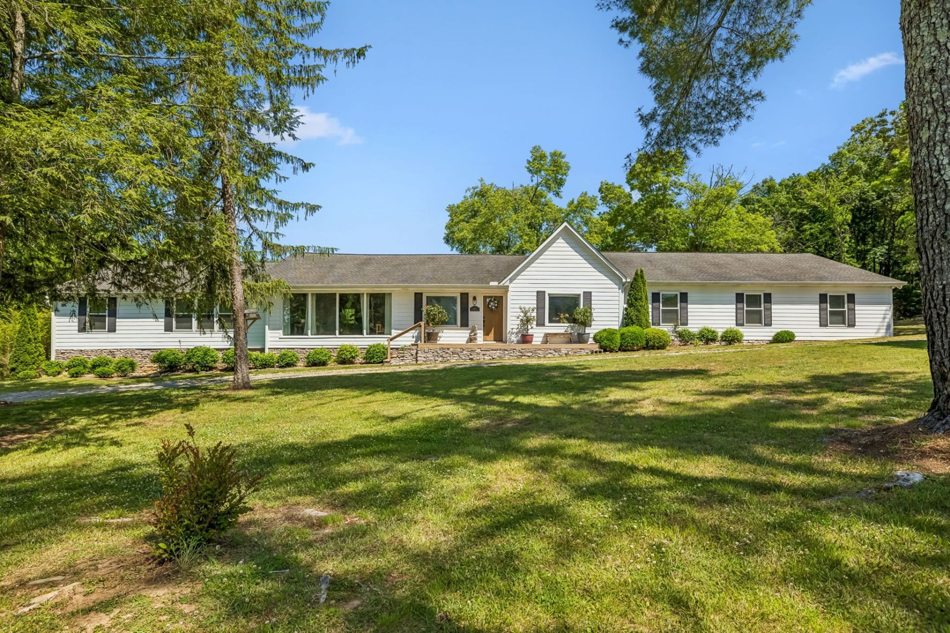182 Trinity Rd , Franklin, TN 37067 Main Photo