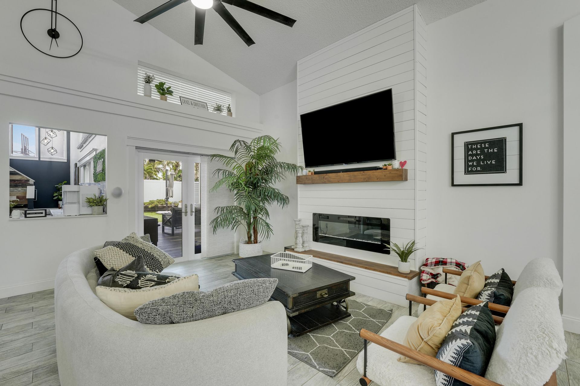 3 Meadows Park Lane, Boynton Beach, FL 33436 Photo