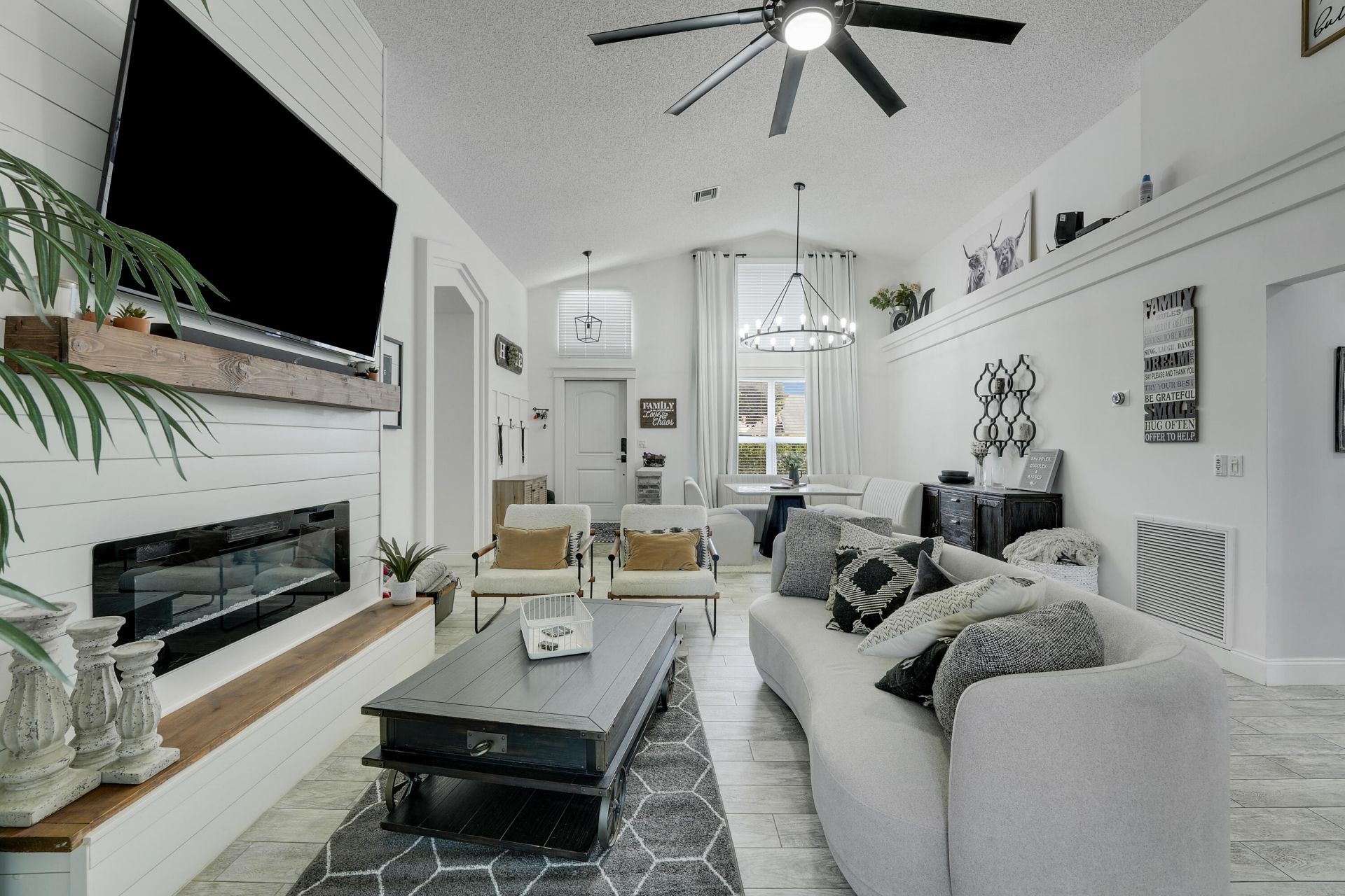 3 Meadows Park Lane, Boynton Beach, FL 33436 Photo