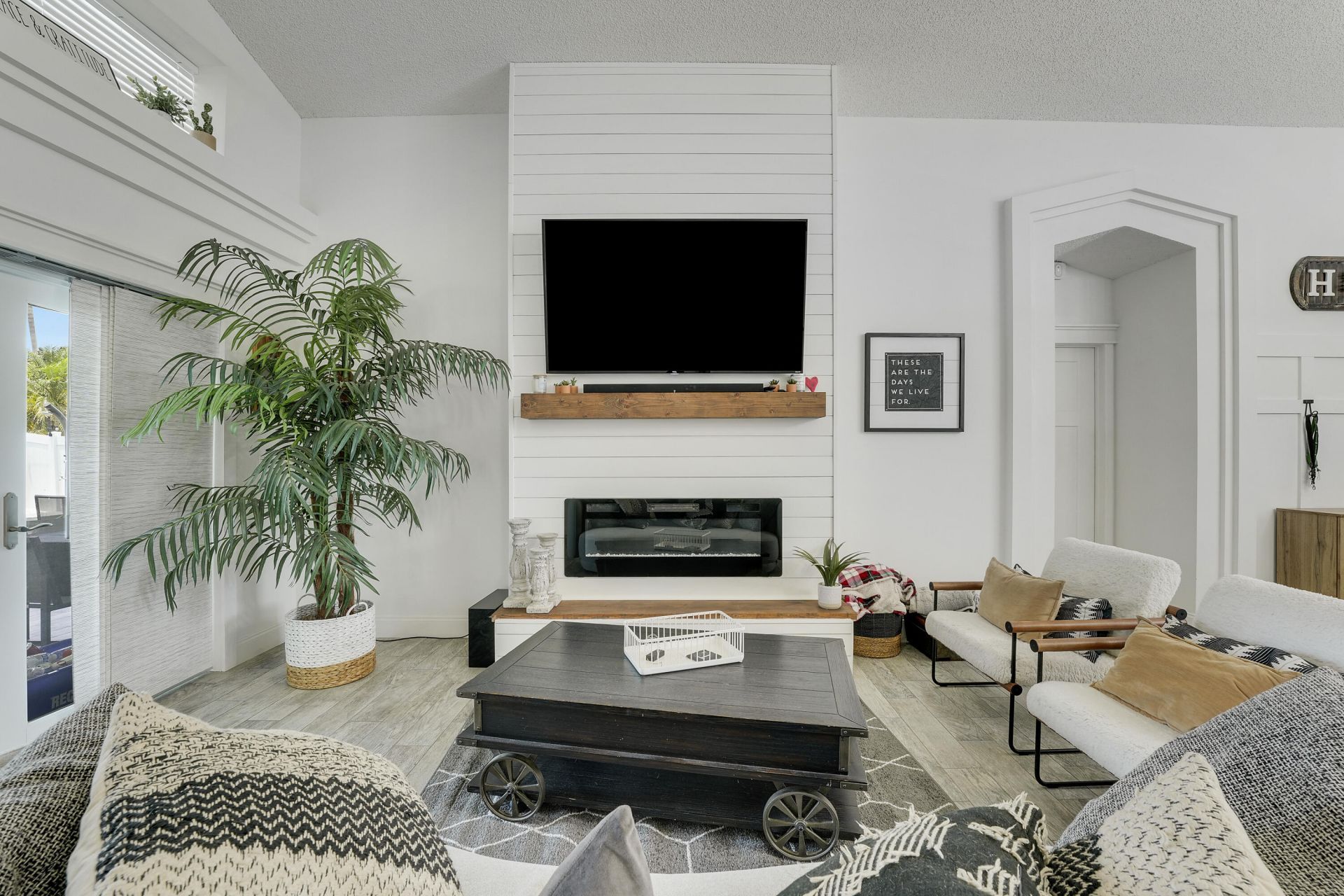 3 Meadows Park Lane, Boynton Beach, FL 33436 Photo