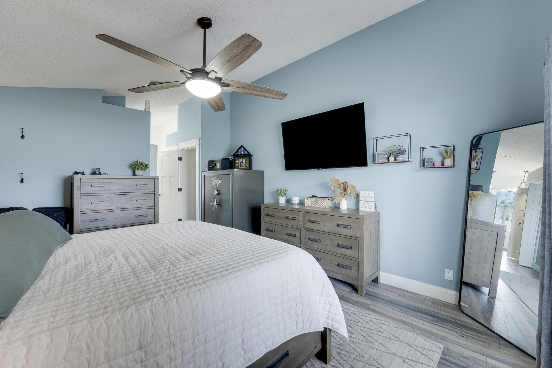 3 Meadows Park Lane, Boynton Beach, FL 33436 Photo