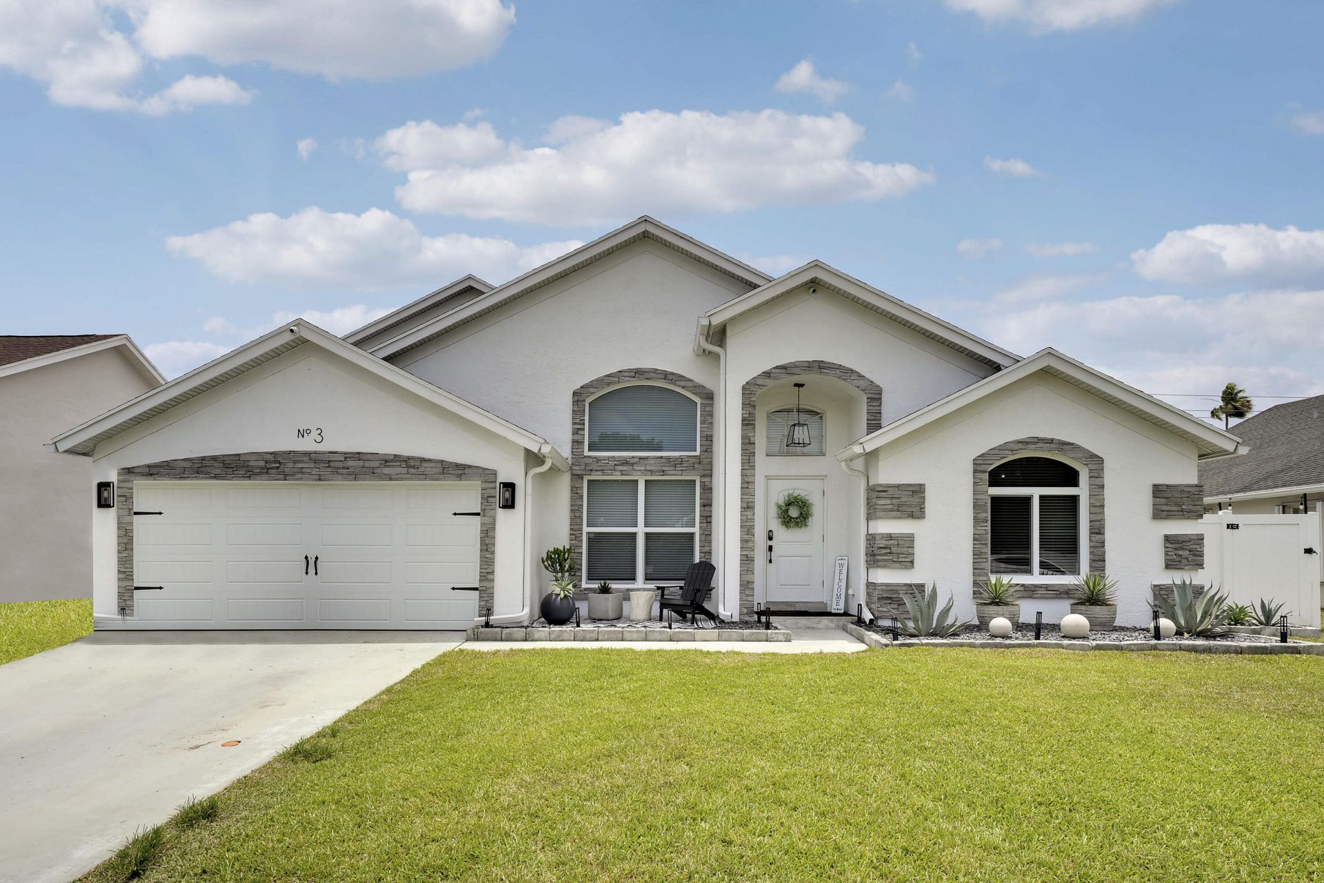 3 Meadows Park Lane, Boynton Beach, FL 33436 Photo