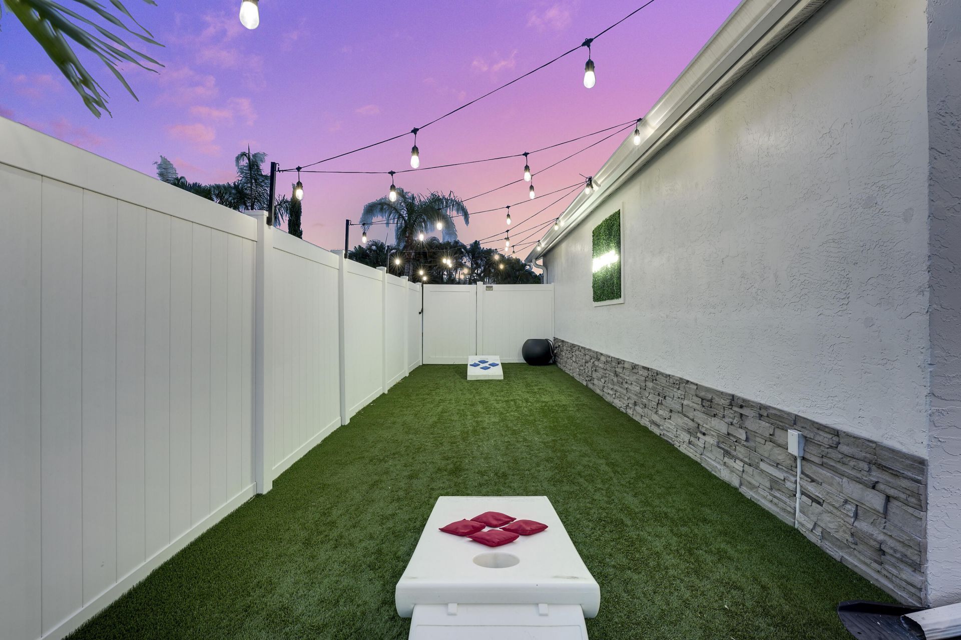 3 Meadows Park Lane, Boynton Beach, FL 33436 Photo
