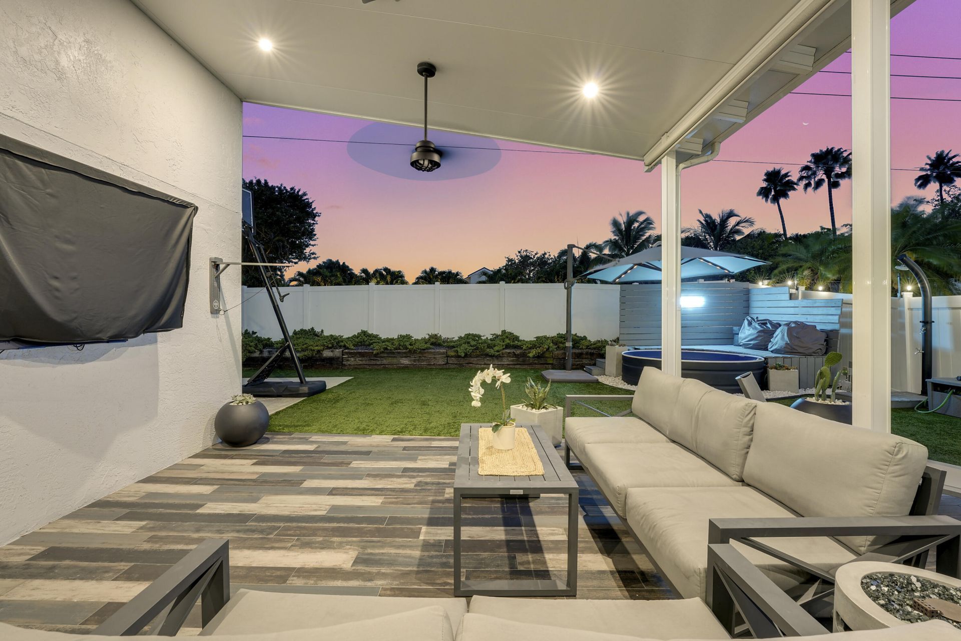 3 Meadows Park Lane, Boynton Beach, FL 33436 Photo