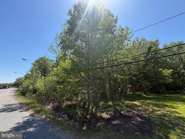 6386 SUMMIT BRIDGE ROAD , TOWNSEND, DE 19734