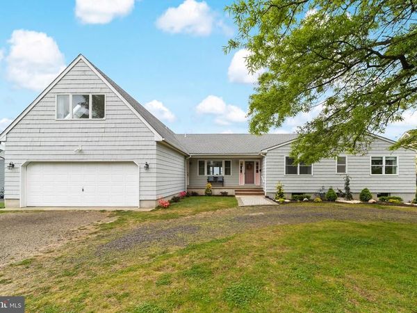 14 HARBORVIEW DRIVE, ATLANTIC HIGHLANDS, NJ 07716