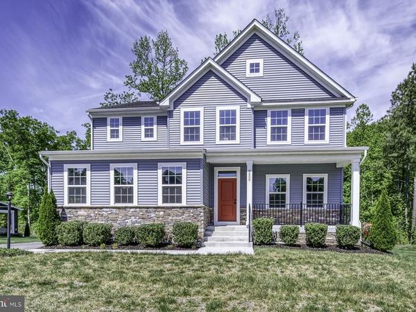 8600 KINGSLAND PARK DRIVE, NORTH CHESTERFIELD, VA 23237