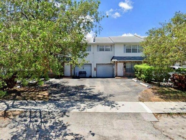 3965 NW 9th Ave , Unit 3, Deerfield Beach, FL 33064