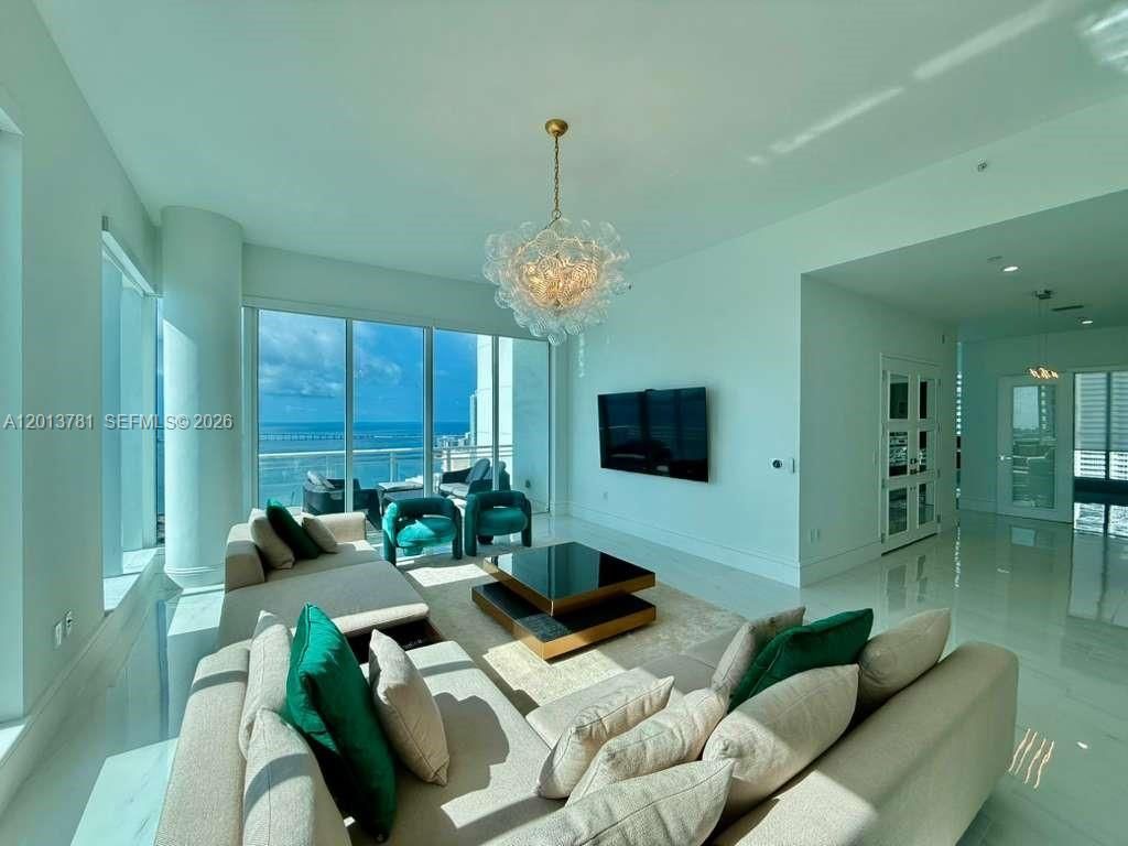 900 Brickell Key Blvd, Unit 2604, Miami, FL 33131 Photo