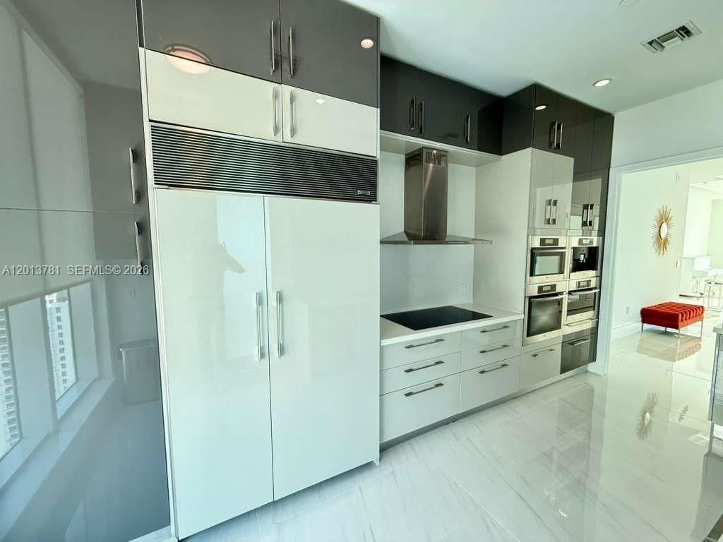 900 Brickell Key Blvd, Unit 2604, Miami, FL 33131 Photo