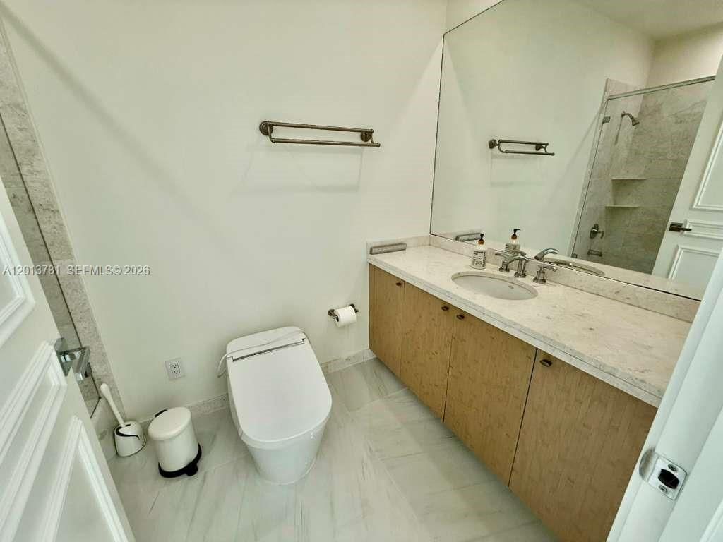900 Brickell Key Blvd, Unit 2604, Miami, FL 33131 Photo
