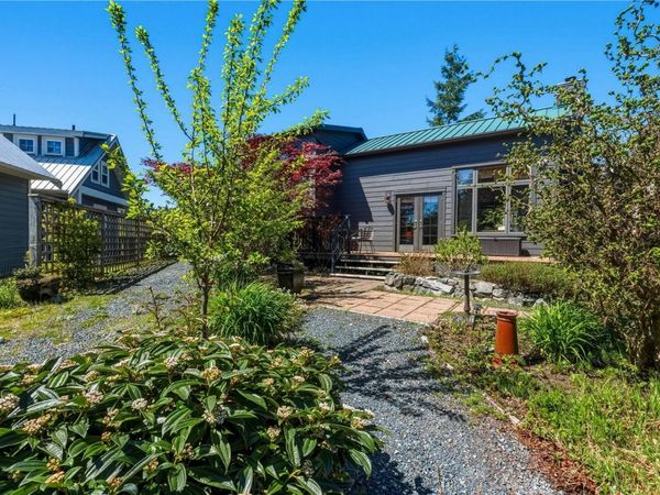 1118 Sixth Ave , Ucluelet, BC V0R 3A0