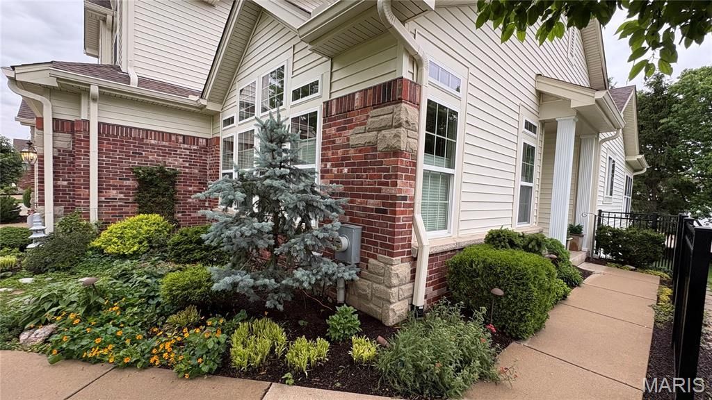 14762 Thornbird Manor Parkway Parkway , Chesterfield, MO 63017 Main Photo