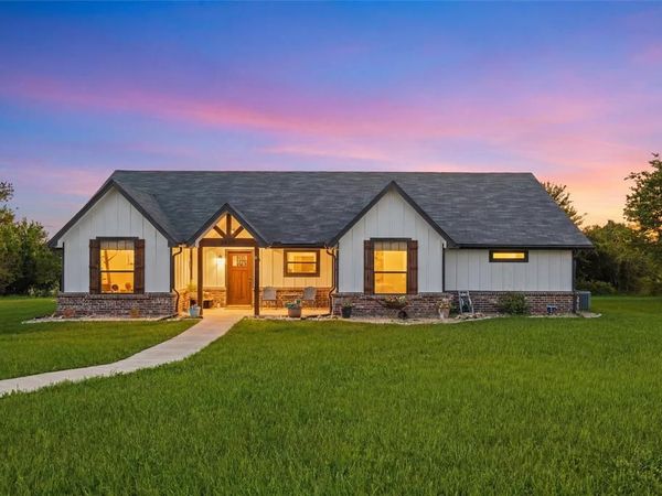 1026 Julia Court, Rio Vista, TX 76093