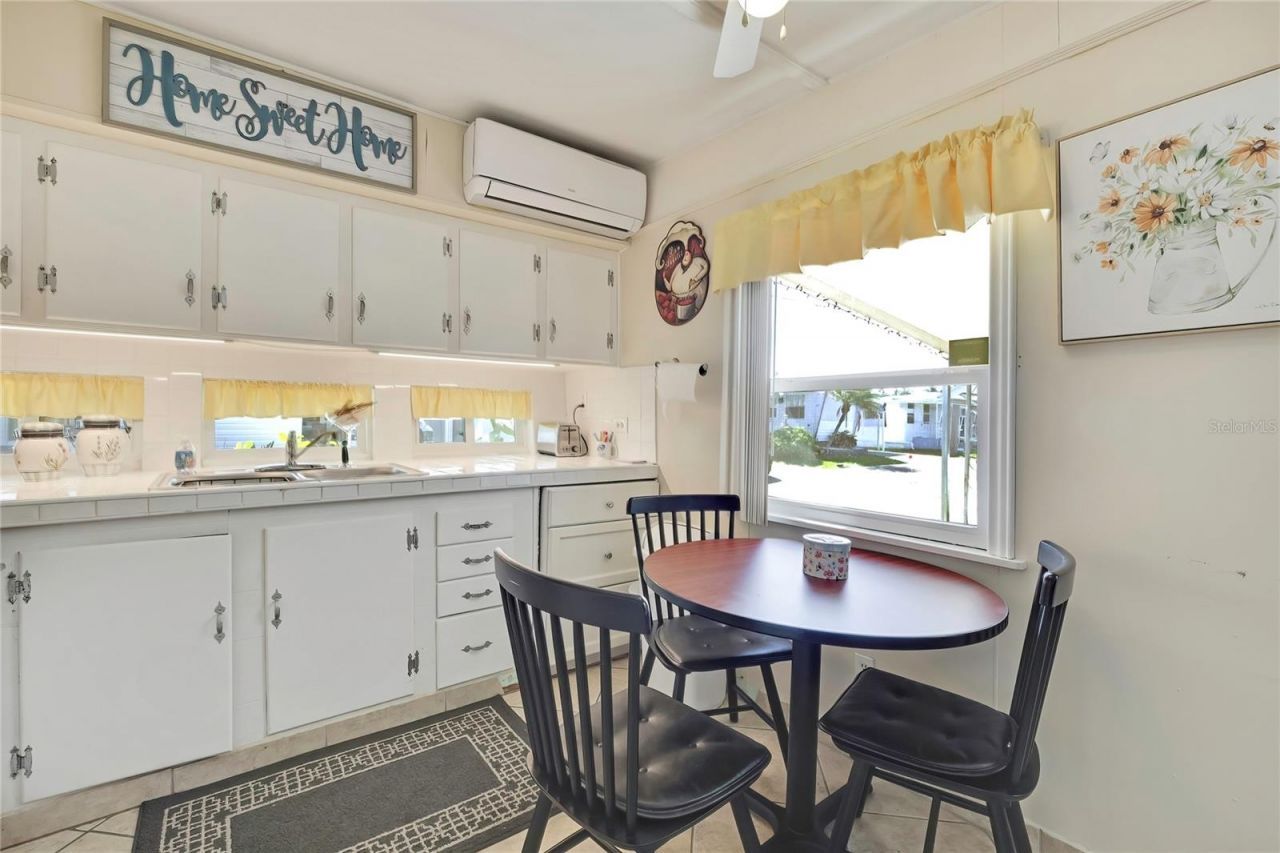 800 32nd Avenue S, Unit 606, Saint Petersburg, FL 33705 Photo
