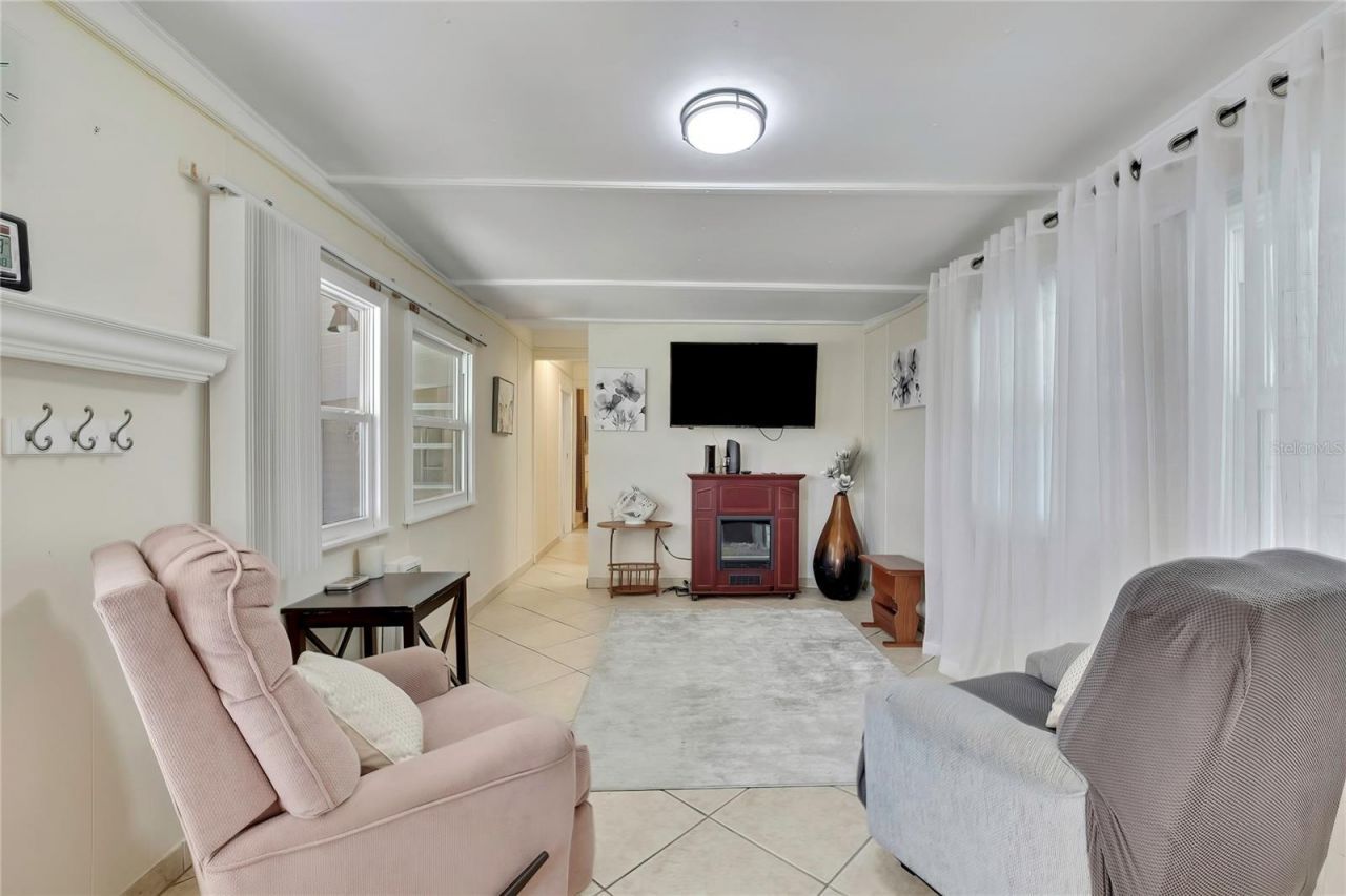 800 32nd Avenue S, Unit 606, Saint Petersburg, FL 33705 Photo
