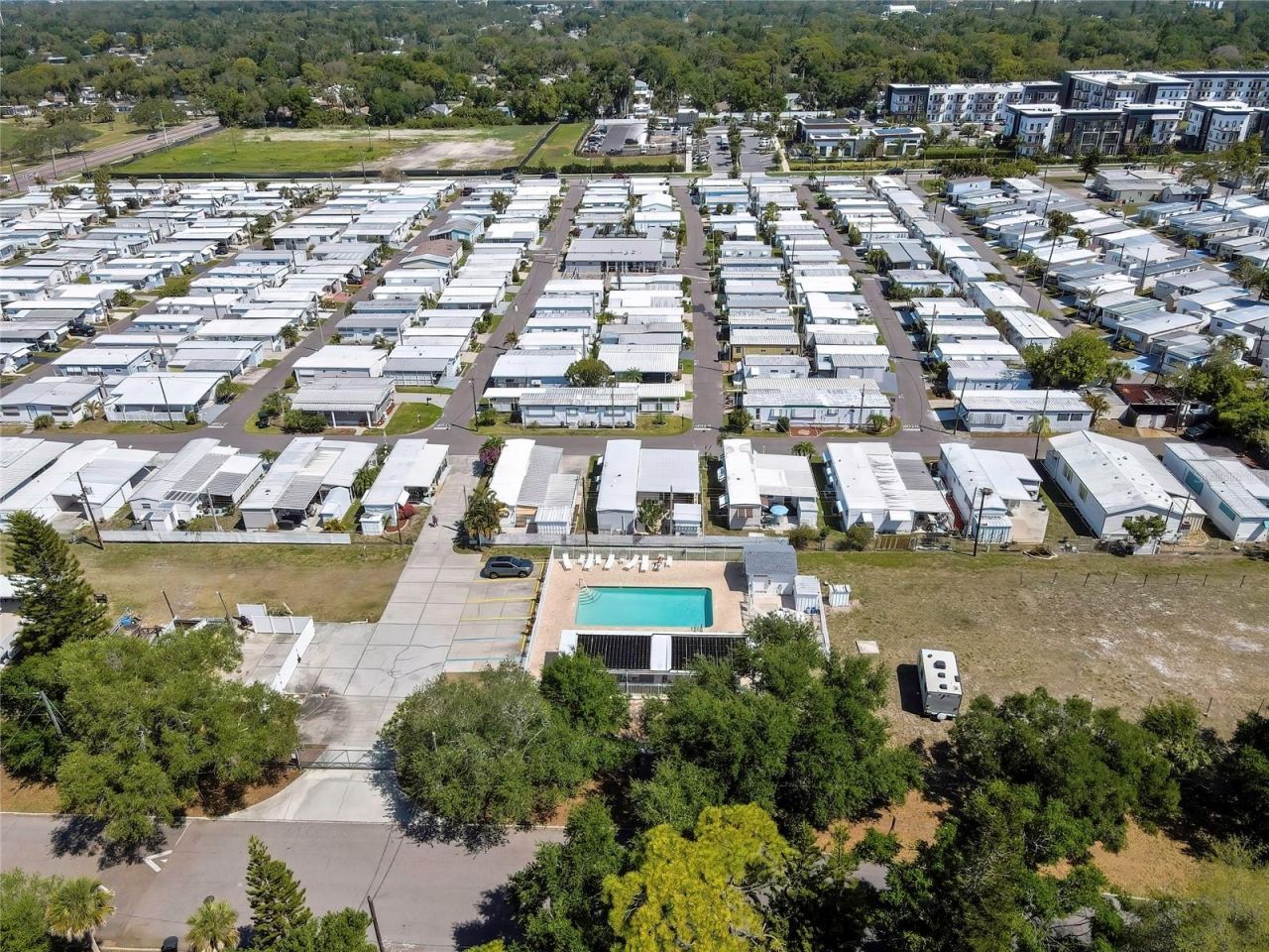 800 32nd Avenue S, Unit 606, Saint Petersburg, FL 33705 Photo