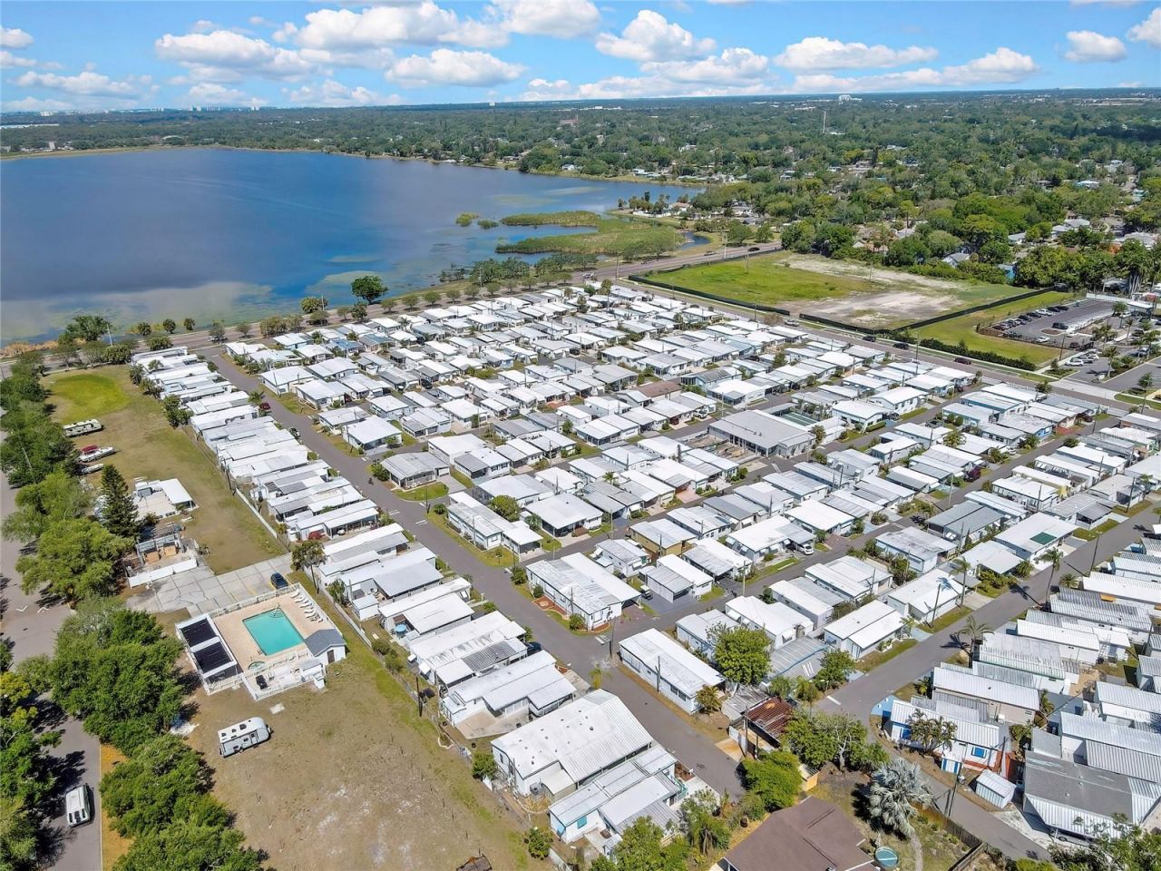 800 32nd Avenue S, Unit 606, Saint Petersburg, FL 33705 Photo