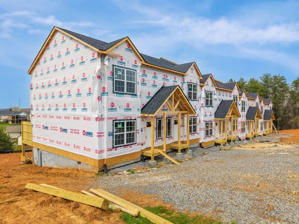 1479 William Holt Blvd , Sevierville, TN 37862