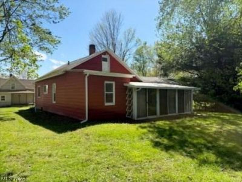 4047 John Street, Atwater, OH 44201 Photo 4