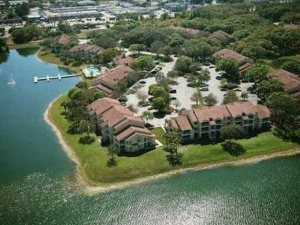 2465 NW 33rd Street, Unit 1516, Oakland Park, FL 33309