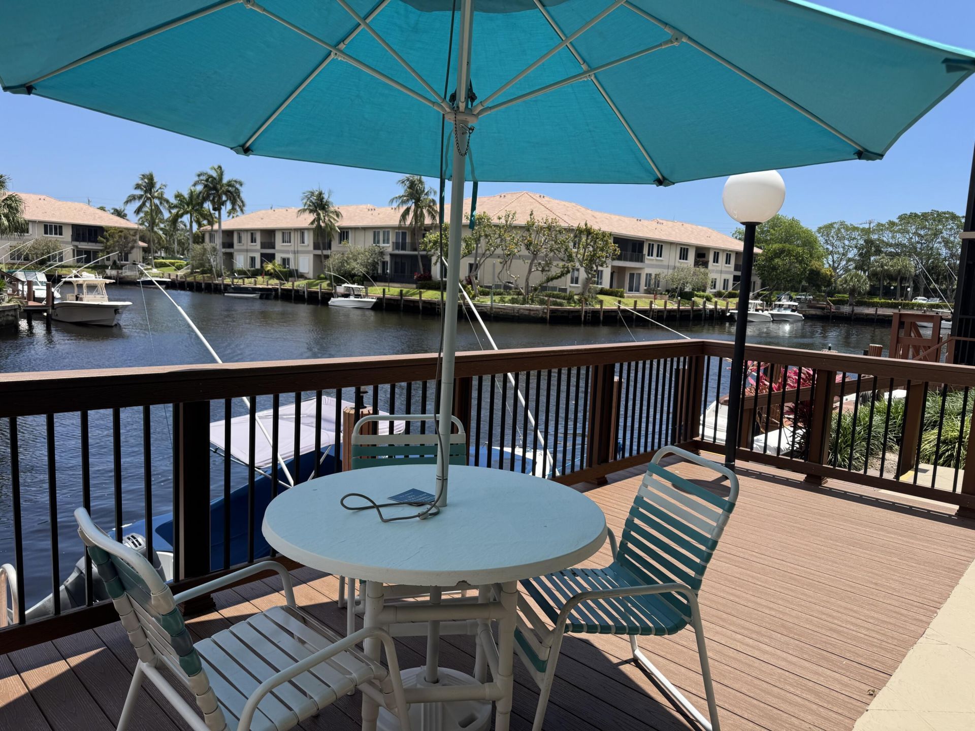 6 Royal Palm Way, Unit 202, Boca Raton, FL 33432 Photo