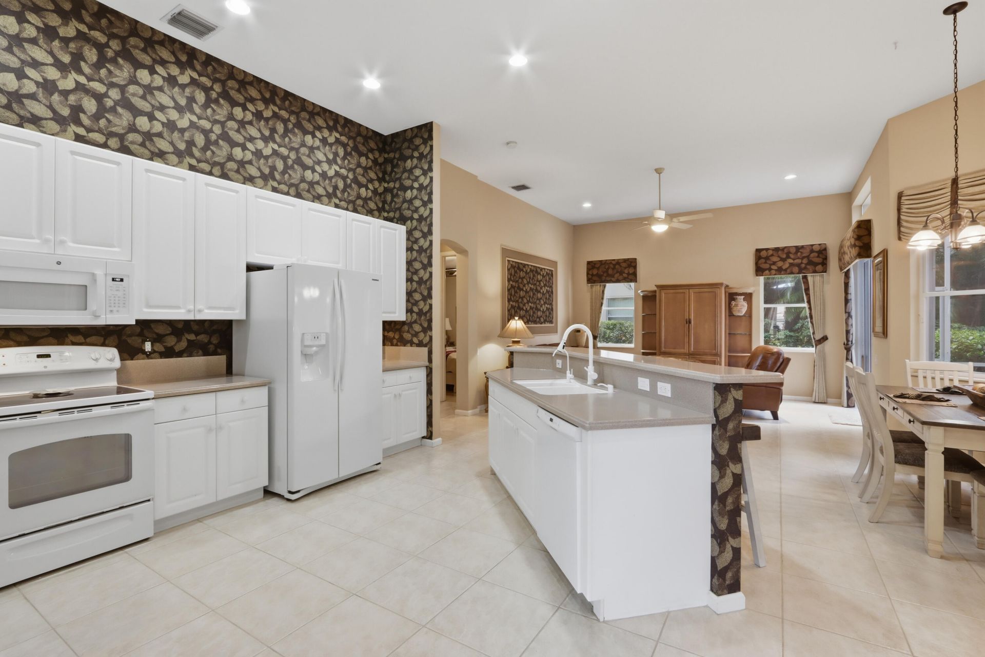 6778 Treves Way, Boynton Beach, FL 33437 Photo