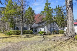 18 Shadowmoss Parkway photo 4