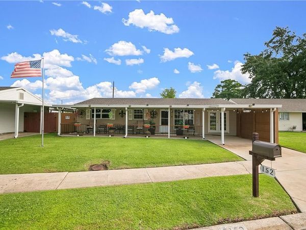152 FELICIA Drive , Avondale, LA 70094