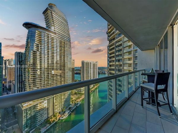 475 Brickell Ave , Unit 3515, Miami, FL 33131