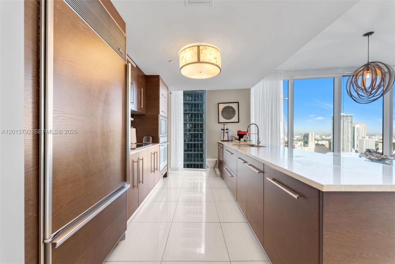 475 Brickell Ave, Unit 3515, Miami, FL 33131 Photo