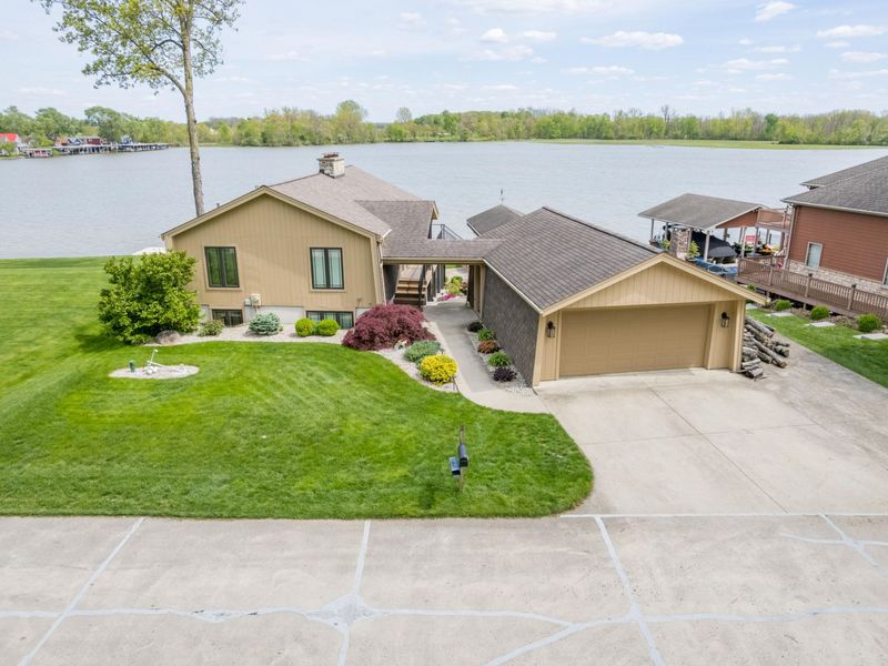 9072 Hickory Lane, Huntsville, OH 43324 Photo 1