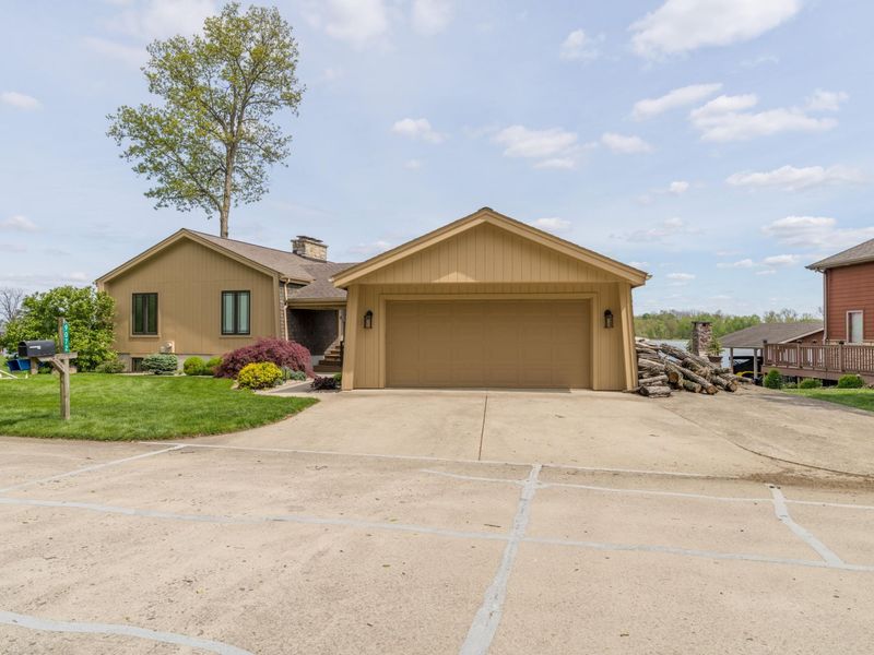 9072 Hickory Lane, Huntsville, OH 43324 Photo 3