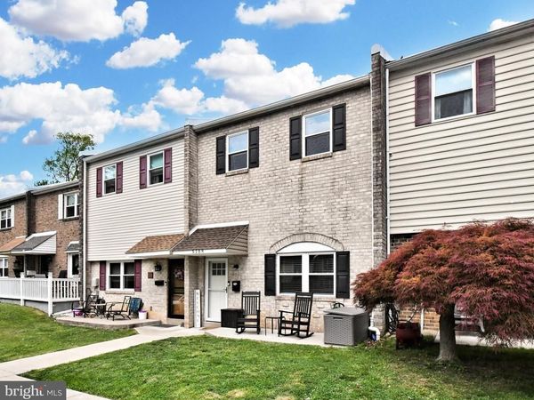5108 BAY ROAD, BENSALEM, PA 19020
