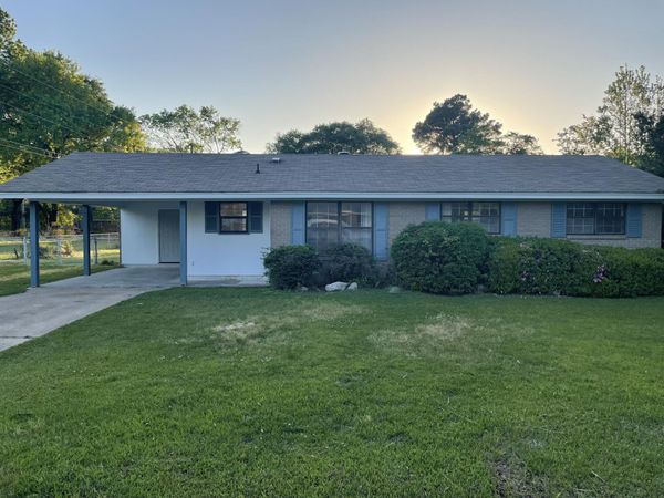 51 Landing, Columbus, MS 39702