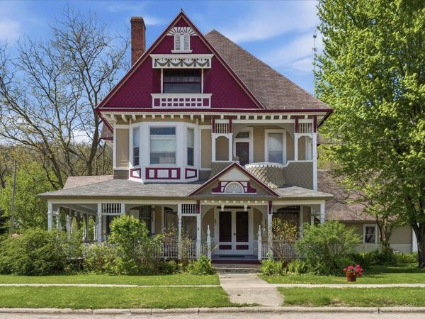 401 NW 1st Street, Elkader, IA 52043